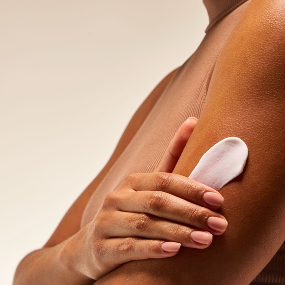 BATH & BODY WORKS Moonlit Goddess Body Lotion - Picture 2 of 4